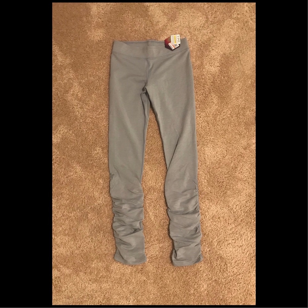 NWT Under Armour Infrared Cold Gear Pants Size Sm